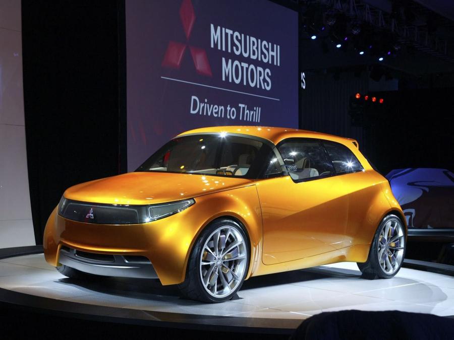  Mitsubishi Concept CT 2006 года  (фото 89 из 96)